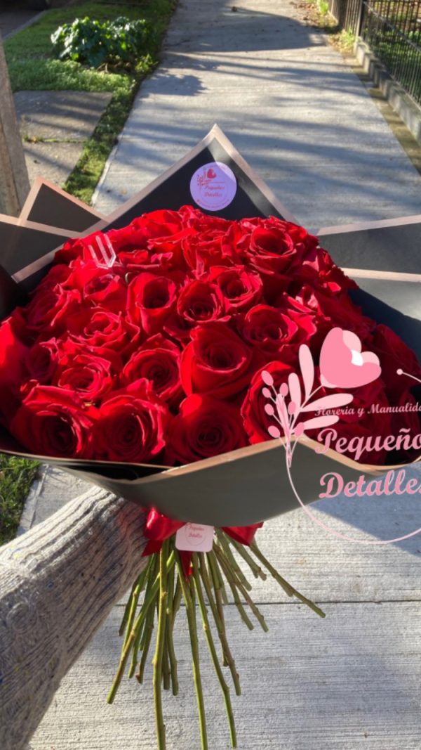 Ramo Buchón 50 rosas
