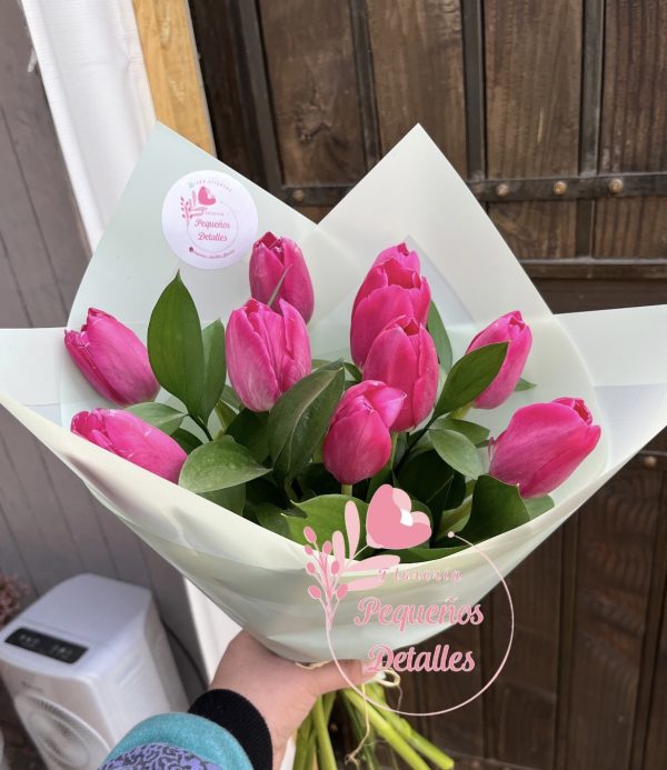 Ramo Tulipanes