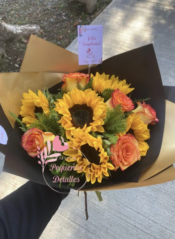 Ramo de rosas/girasoles - Imagen 5
