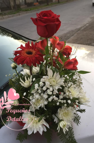 Arreglo "Paz y Amor"