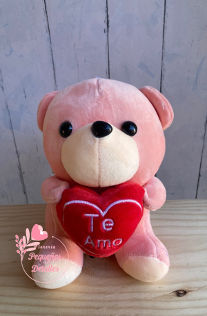 Peluche rosado “te amo”