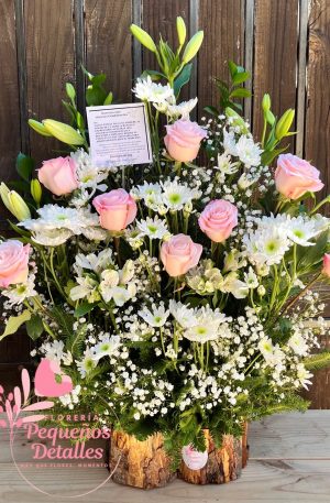 Arreglo Grande en base de madera